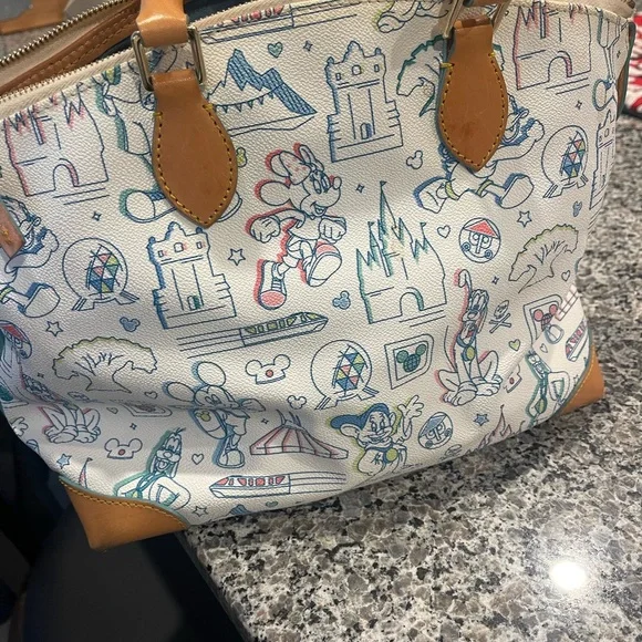 Dooney and Burke 2017 Walt Disney World Marathon weekend satchel - Picture 5 of 11